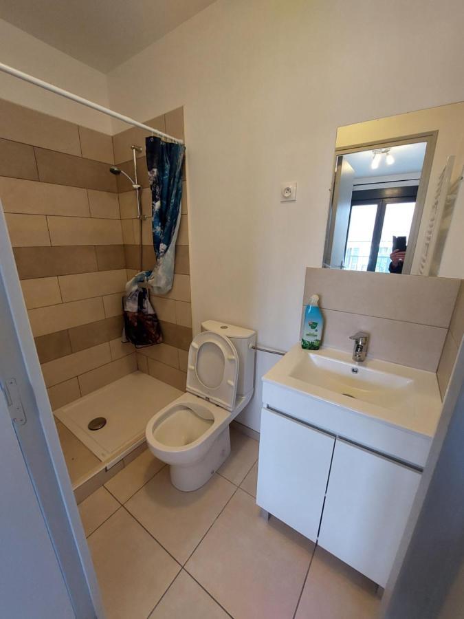 Residence De La Gare, Chambre Meublee Longjumeau Eksteriør billede